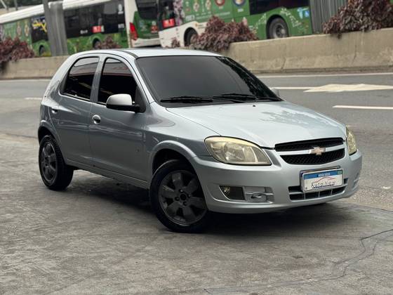 CHEVROLET CELTA 1.0 MPFI LT 8V FLEX 4P MANUAL CHEVROLET CELTA 1.0 MPFI LT 8V FLEX 4P MANUAL